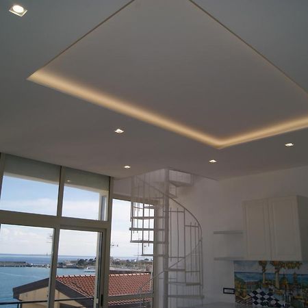 Donna Sicilia Hotel Giardini Naxos Bagian luar foto