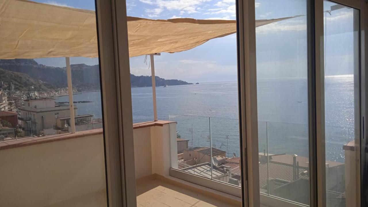 Donna Sicilia Hotel Giardini Naxos Bagian luar foto